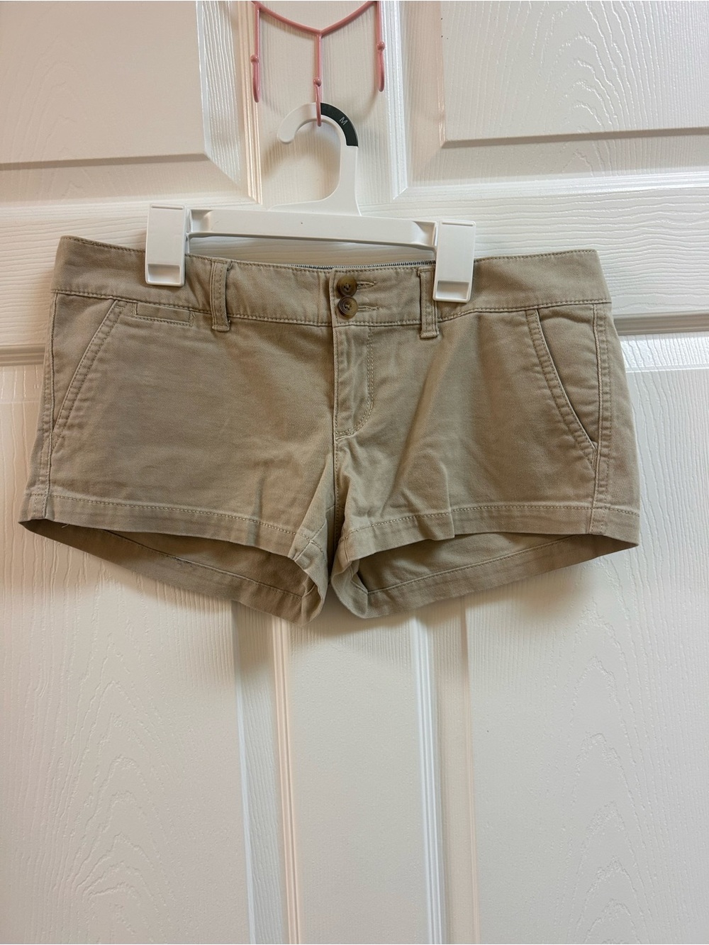 American Eagle Y2K Women’s Ultra Low Rise Khaki Chino Bermuda Shorts